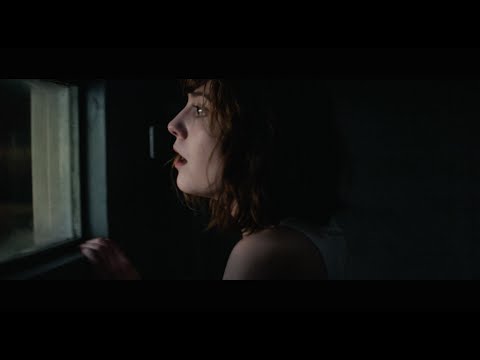 10 Cloverfield Lane (Clip 'Don't Open That Door')