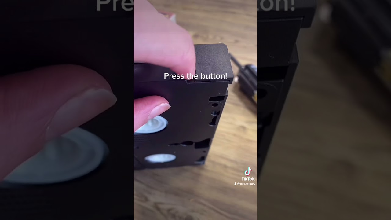 Upcycling VHS tapes part 1