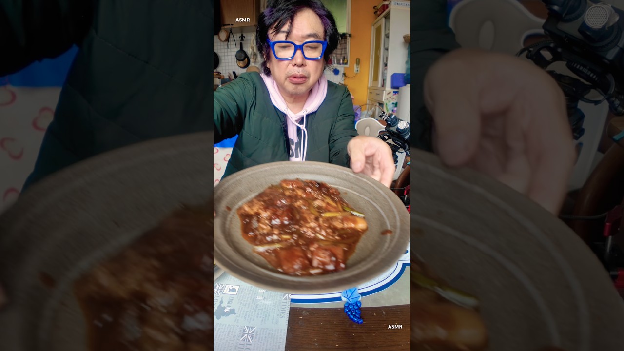 牛肉とニンニクの芽炒め食べた #asmr #mukbang #shorts  ￼