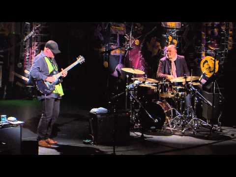 Ulf Wakenius, Leonardo Corradi e Tony Match | Four on Six (W. M) | Instrumental Sesc Brasil