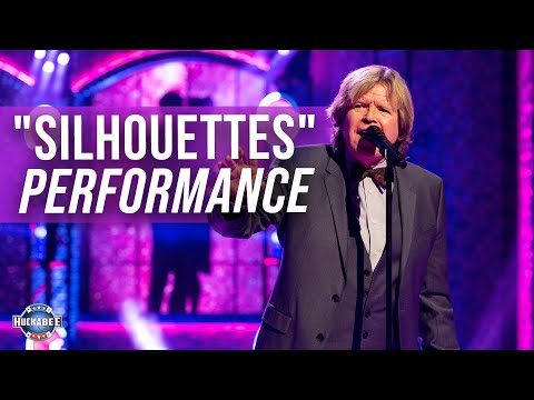 Peter Noone LIVE "Silhouettes" | Jukebox | Huckabee