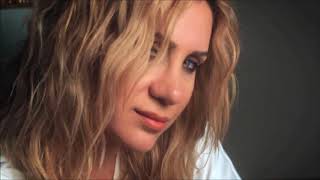 Ayla Çelik - Aşk Tutar Beni (Yasak Elma Müziği Full Versiyon)
