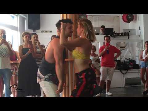 Bea J Ft. Dani J - Desátame | BACHATA FUSIÓN | Alfonso y Mónica