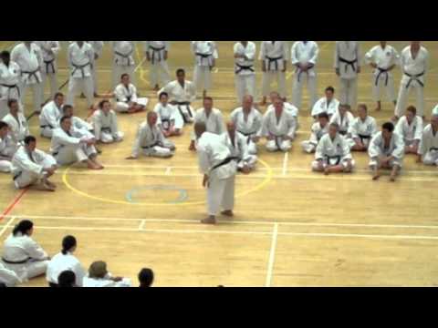 Izumiya explaining Unsu jump.MP4