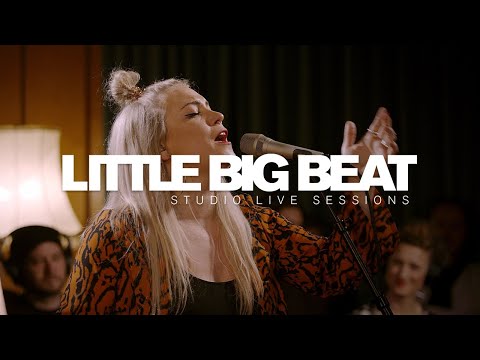 LYLIT - BRING ME TO THE LIGHT - STUDIO LIVE SESSION - LITTLE BIG BEAT STUDIOS