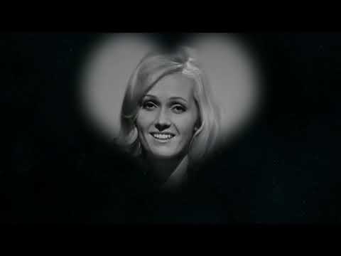 Helena Vondráčková – Dvě malá křídla tu nejsou (Killing Me Softly With His Song) - 1974 - stereo