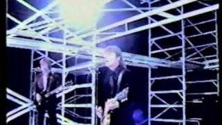 Dave Edmunds and Rockpile - Singing The Blues
