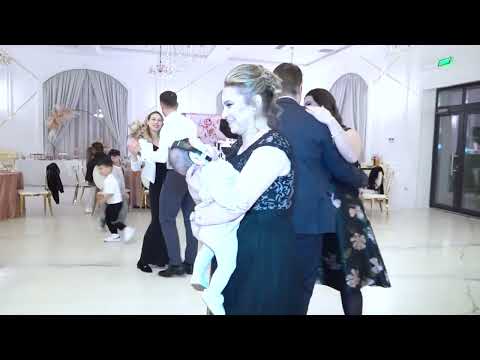 FORMAȚIA PITEȘTENII & PETRICĂ DE LA CAMPURELU - CEA MAI FRUMOASĂ ESTE SOȚIA CE O AM ACASĂ 2024