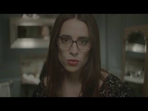 FOULE (clip officiel) - Marie Menini
