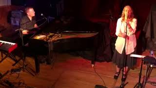 Joan Osborne performs “Trying to Get to Heaven,”(Dylan)