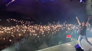 CONCERTO DI ULTIMO A NAPOLI( VUOI VOLARE CON ME?) PETER PAN