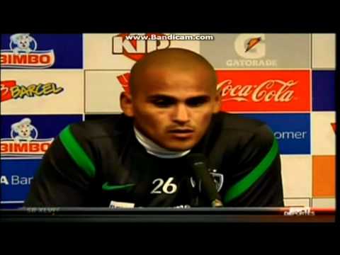Conferencia de Prensa de Humberto Suazo