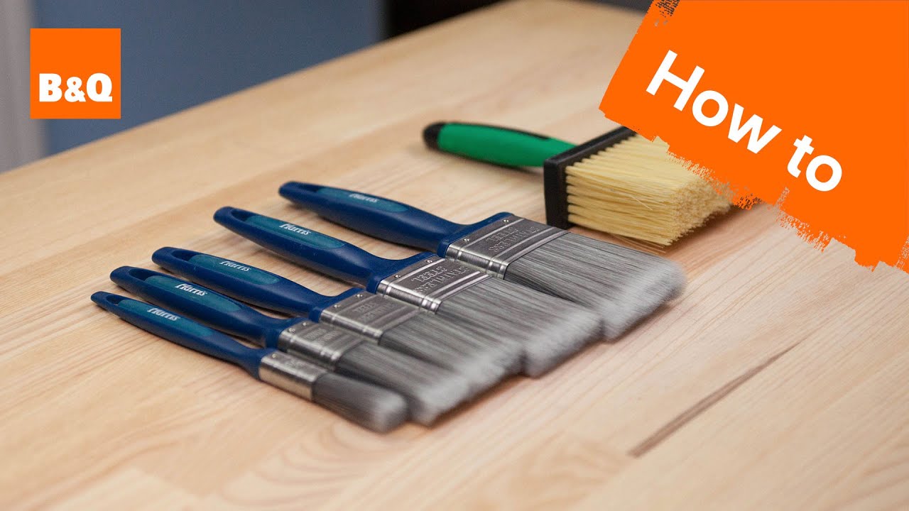 How to choose & use your decorating tools part 1: paint brushes