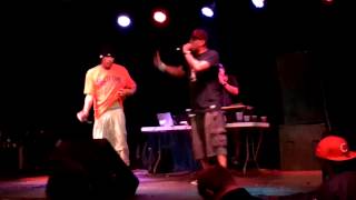 Tha Alkaholiks - Bully Foot - Live 2013 Tampa, FL