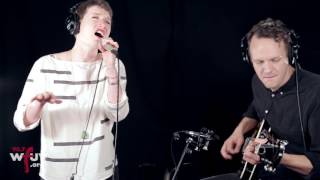 Pure Bathing Culture - &quot;Palest Pearl&quot; (Live at WFUV)