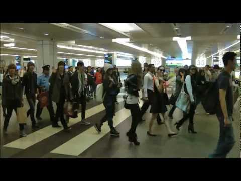 Sistar & Boyfriend arrival @ Spore Airport T2 25th Feb 2012