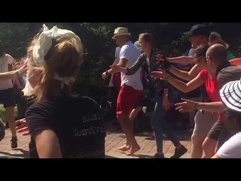 Tańce cz. 2 - pierwszy odpoczynek 37 WAPM - grupa Zielona