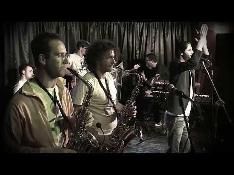 Billy Balla Reggae - Un Ragazzo Di Strada Live