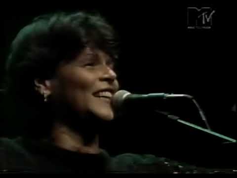 Cássia Eller - Metrô linha 743