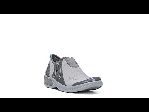 Bzees "Nova" SideZip Shootie Athleisure