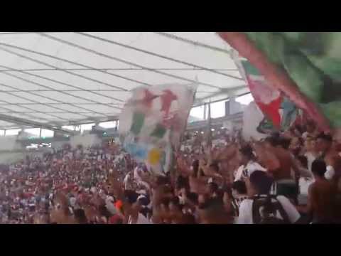 "Final do jogo festa da torcida (Fluminense 2x1 Atlético-PR) 25/10/2014" Barra: Movimento Popular Legião Tricolor • Club: Fluminense