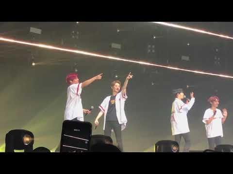 180804 Kuanlin & Jihoon Gold Wannaone concert in BKK 2018 #Linhoon #panwink