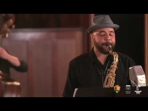 GoldenHour: Jason Marsalis