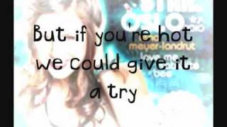 Lena Meyer Landrut - Love Me ( Lyrics)