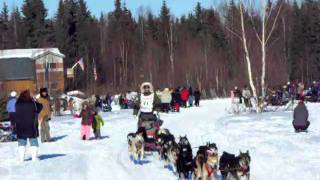preview picture of video 'Iditarod 2011  #41 Michael Williams, Jr. from Akiak, Alaska'