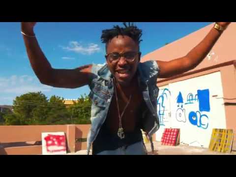 Makomando WANACHEZAJE