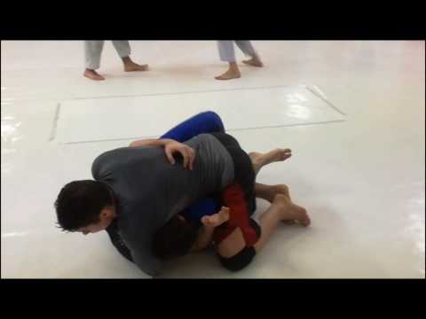 Instructional Dinu Bucalet - Arm in Guillotine din Top Half Guard