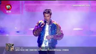 J-AX &amp; Fedez Concerto all&#39;Arena di Verona - Alfonso Signorini (Eroe Nazionale)