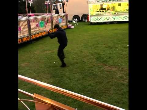 CUTTING SHAPES Azari & III - Hungry For the Power (Jamie Jones Ridge Street Mix)