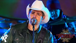 Brad Paisley | The First Noel | Full Performance | Christmas In Rockefeller Center 2025