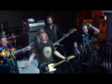 Dan Baird and Homemade Sin: "Julie and Lucky / I Love You Period" (2/23/25; Outlaw Country Cruise 9)