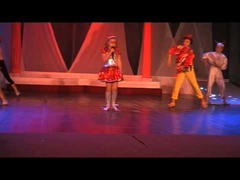 MAMAIA COPIILOR 2014 - CABARETUL POVESTILOR - SABRINA ANICULAESEI