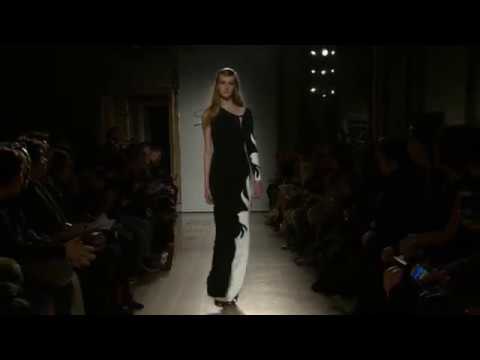 Genny | Fall Winter 2016/2017 Full Fashion Show | Exclusive