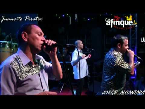 " LLEGASTE TU "-  CANTAN EX INTEGRANTES  DE  LA ORQUESTA LA  MISMA GENTE - EN VIVO .