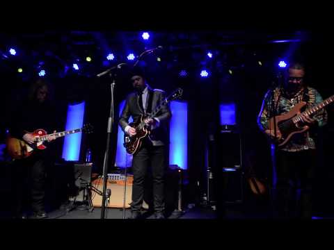 Soulive feat. George Porter, Warren Haynes- He Bite Me (Fri 3/14/14 Set 3)