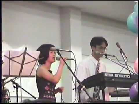 1999 2000 Detroit New Year Maiv Muas and Highland Rose Band