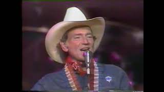 Waylon Jennings &amp; Friends - The Door Is Always Open-A Tribute To Sue Brewer