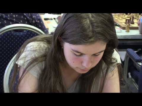 D20 1.3. Andrea Slabá - Oleksandra Strelbitska 1:0