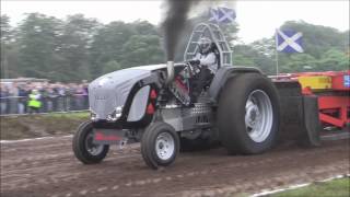 preview picture of video 'Scottish Tractor Pullers Club, round 3, part 4.'