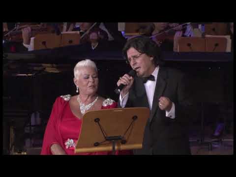 "El Que Mas Te Ha Querido" Maria Martha Serra Lima y Rudy Perez LA MUSA AWARDS 2013