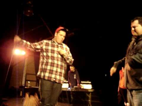 Reverse Live vs Madness