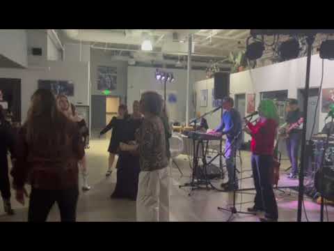 Promotional video thumbnail 4 for Crosstown 5