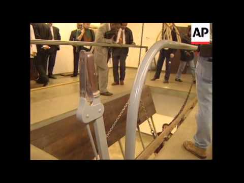 SOUTH AFRICA: NOTORIOUS DEATH ROW GALLOWS TO BE DISMANTLED