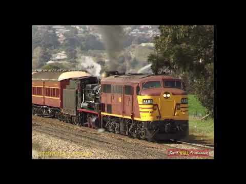 Australian diesel 4486 & steam locomotive  5367 - Cowra to Junee - May 1998
