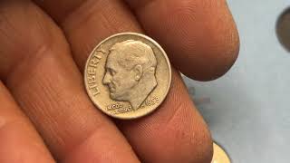 Lucky Duck Digger #115 Sorting finds!