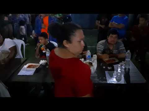 LA COMELONA DE PUPUSAS DE SANTA CRUZ ANALQUITO